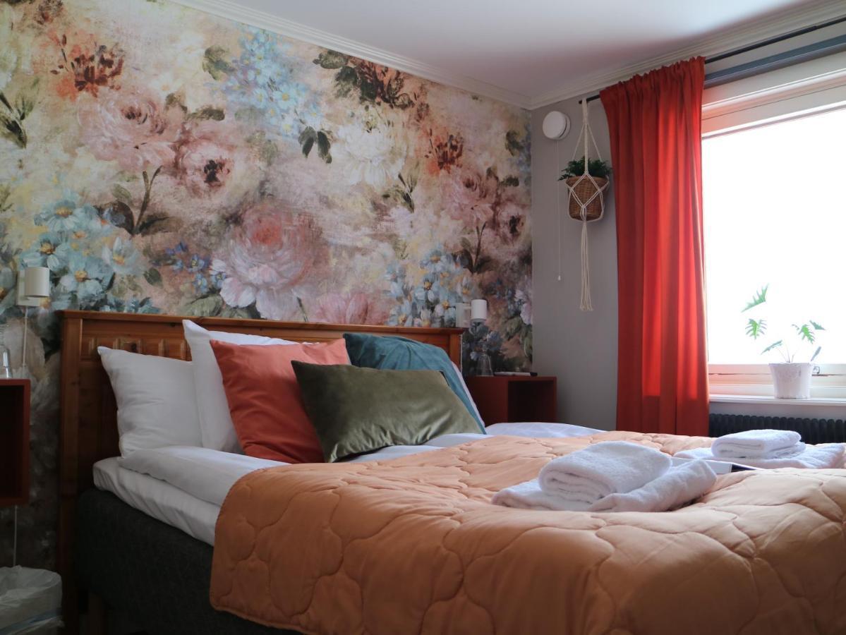 Lustigsgarden Boutique Hotel เรทท์วิก ภายนอก รูปภาพ