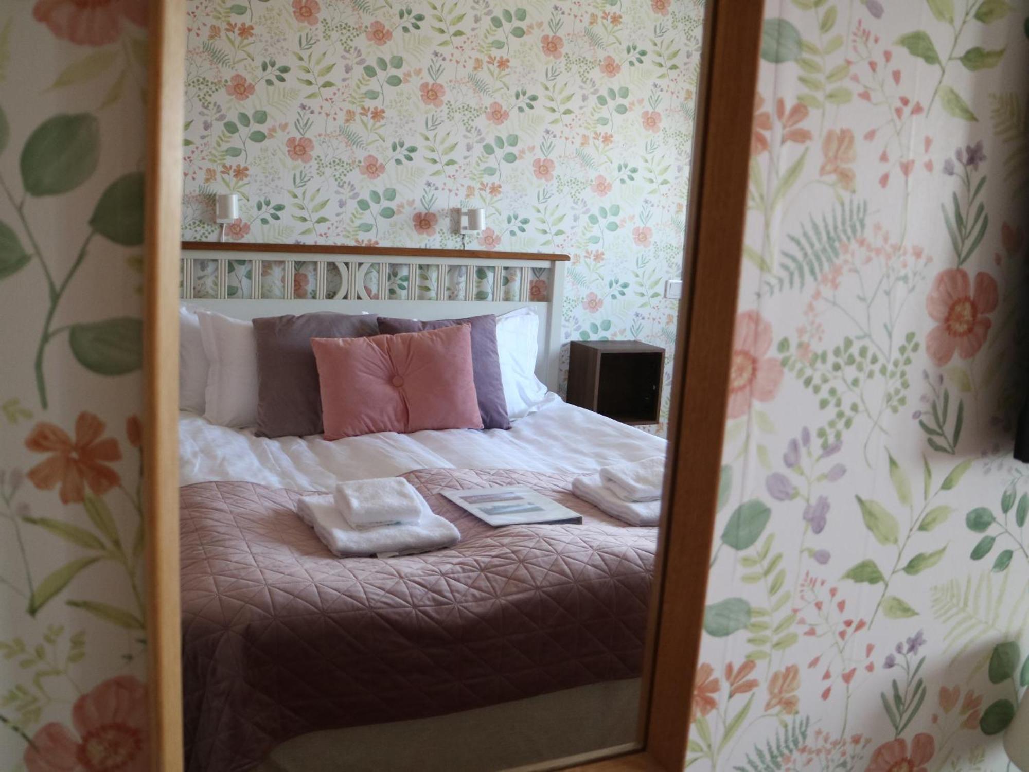 Lustigsgarden Boutique Hotel เรทท์วิก ภายนอก รูปภาพ