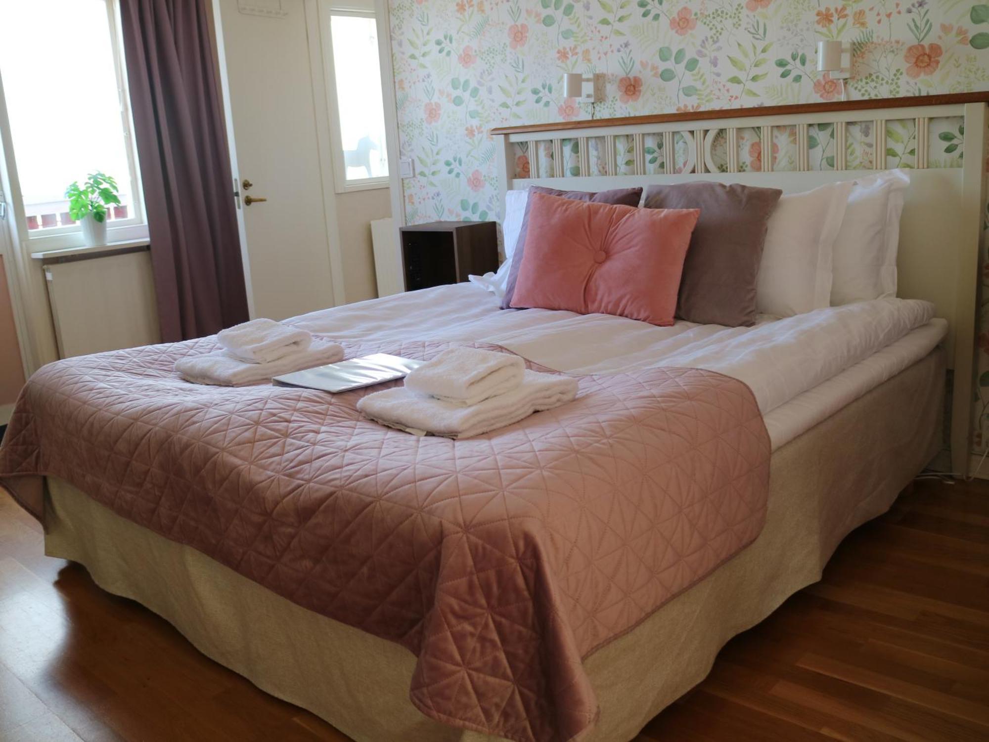 Lustigsgarden Boutique Hotel เรทท์วิก ภายนอก รูปภาพ