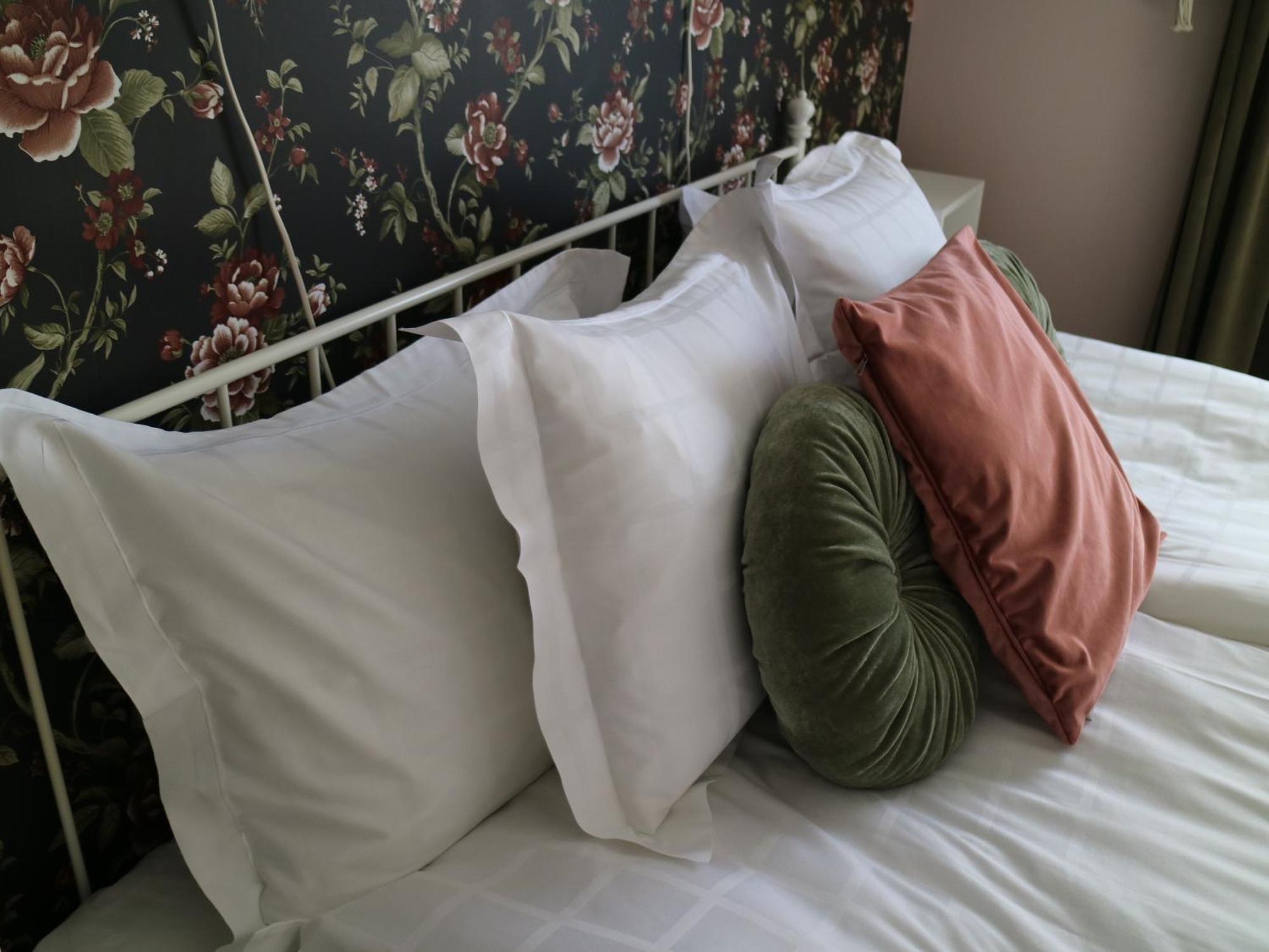 Lustigsgarden Boutique Hotel เรทท์วิก ภายนอก รูปภาพ