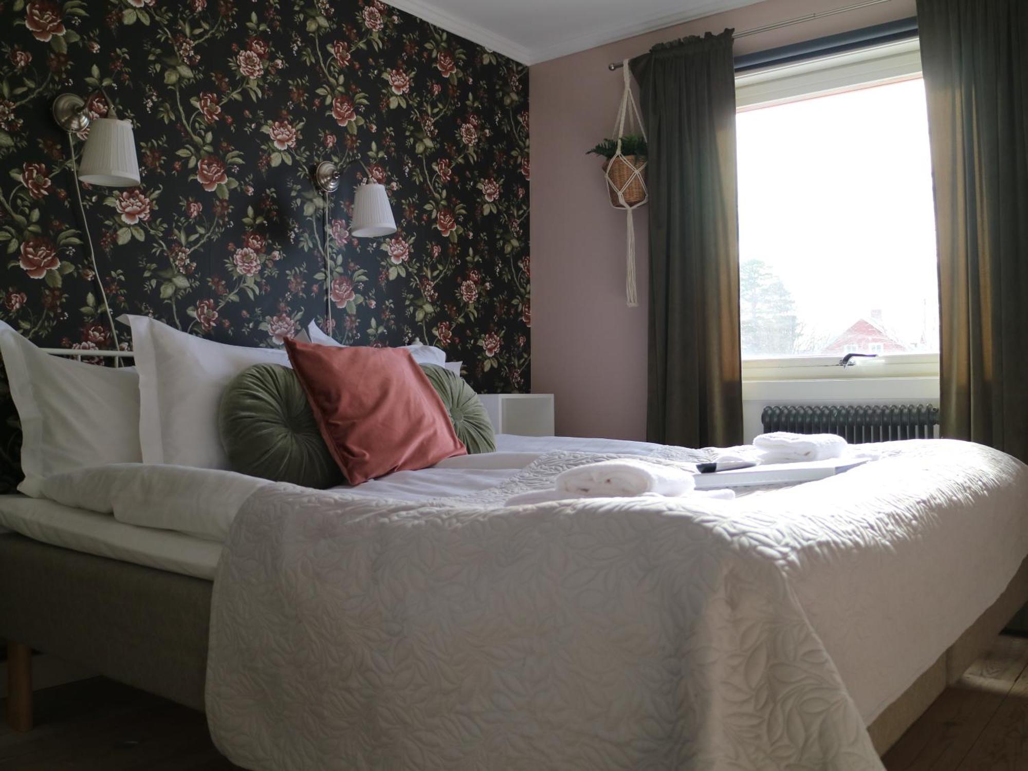 Lustigsgarden Boutique Hotel เรทท์วิก ภายนอก รูปภาพ